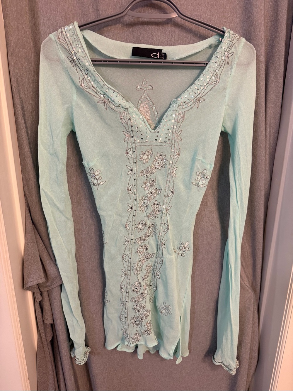 Beautiful Sheer Y2K Dynamite Shirt